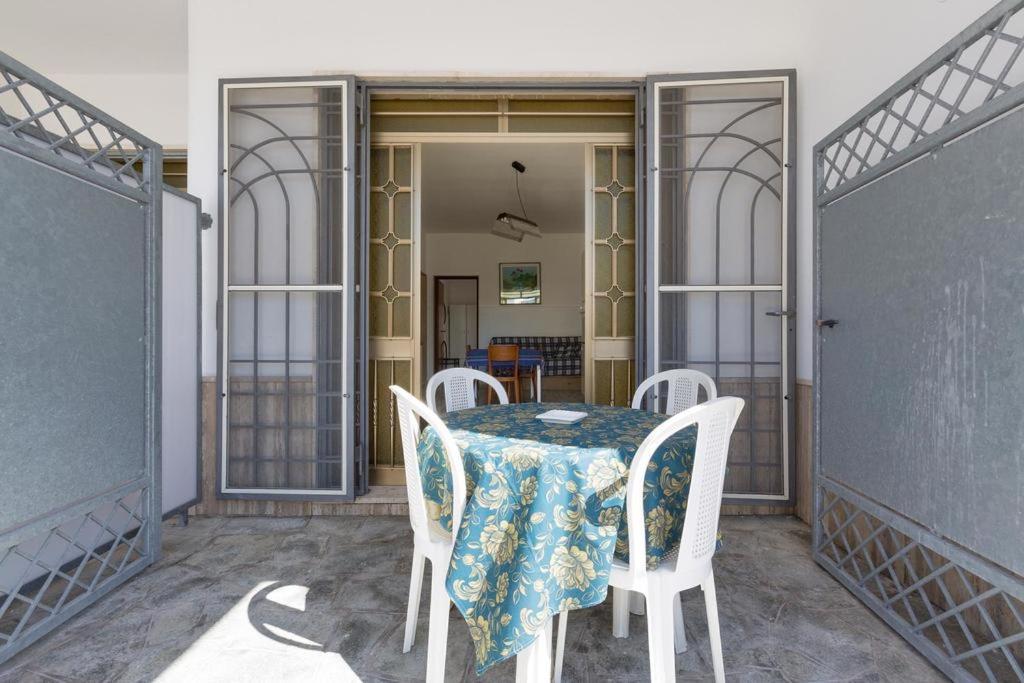 Casa Vacanza Mare Blu 托雷拉皮罗 外观 照片